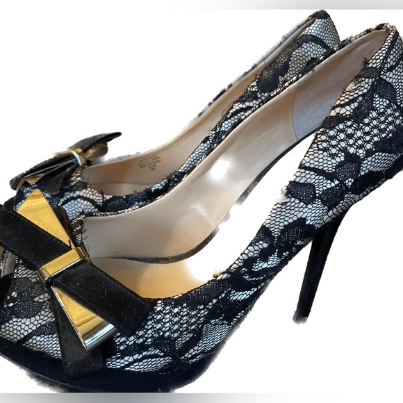 Guess shoes - Picture 3 of 6